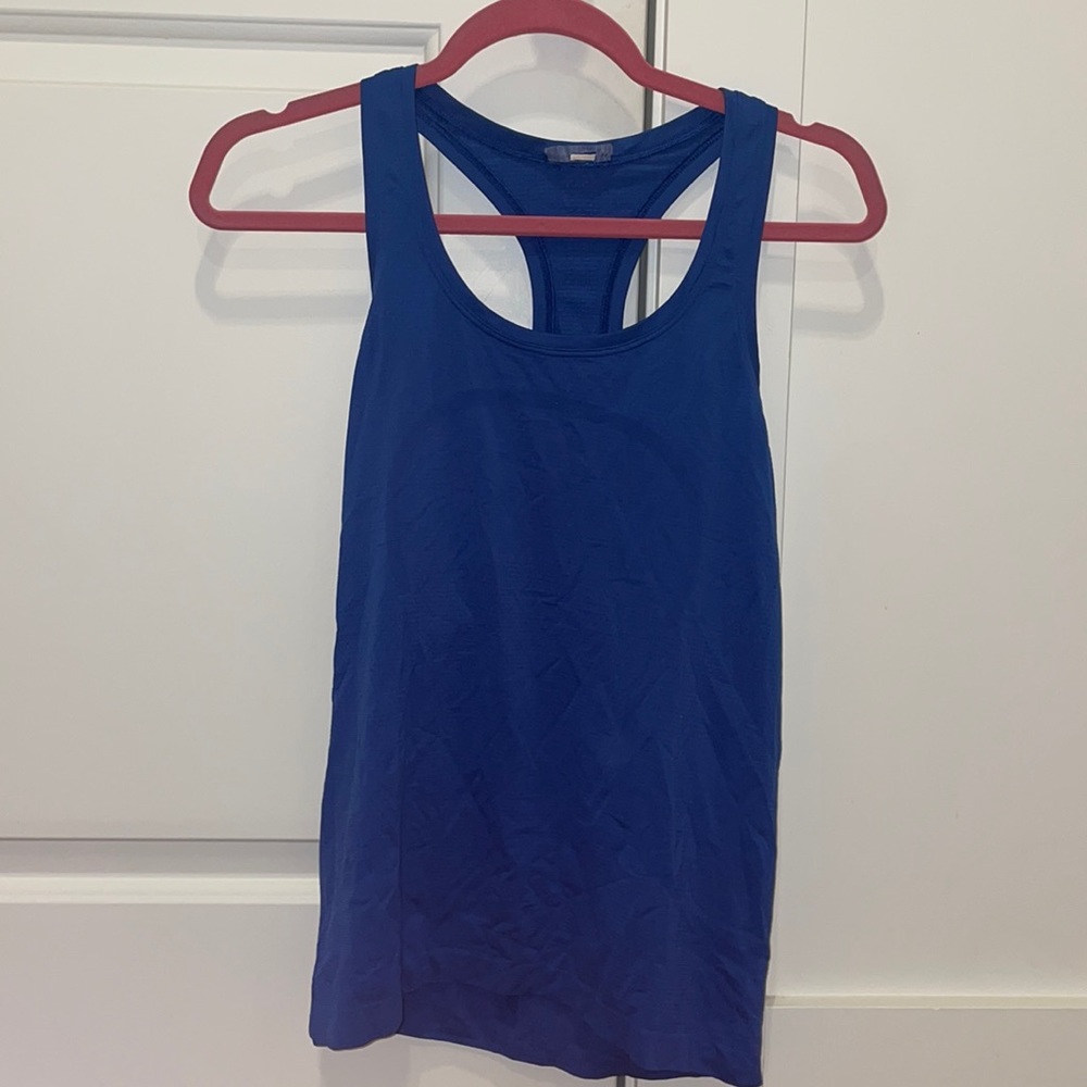 Lululemon tank top